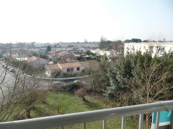 Appartement  de 3 pièces principales-Talence résidence Bagatelle