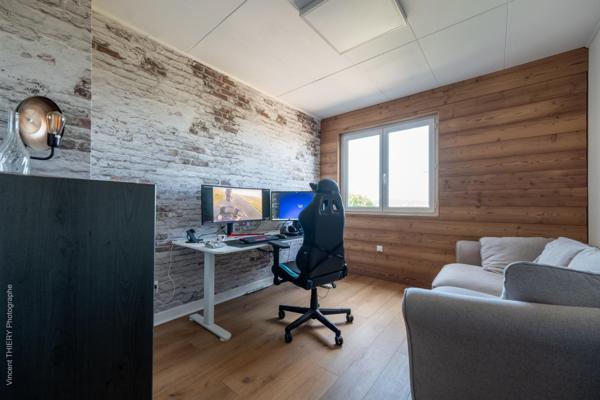 Vue panoramique exceptionnelle, état impeccable, maison entièrement rénovée en 2022