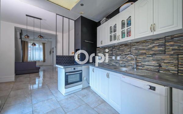 Maison à louer    5 pièces • 97 m2 La Gorgue