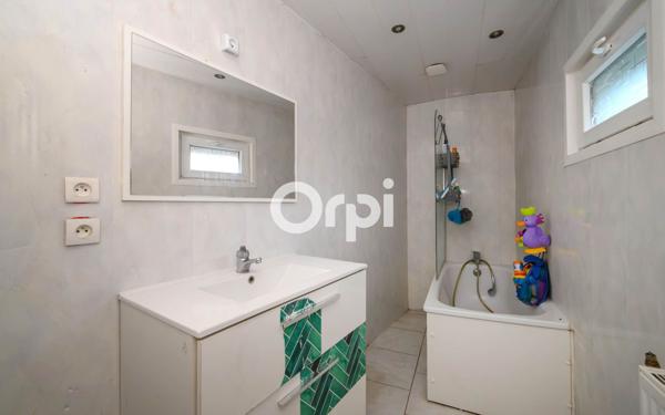 Maison à louer    5 pièces • 97 m2 La Gorgue