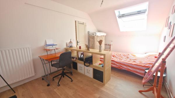 Maison  non mitoyenne 3 chambres avec vie de plain-pied, garage et stationnement à SAINT NAZAIRE quartier MEAN PENHOET