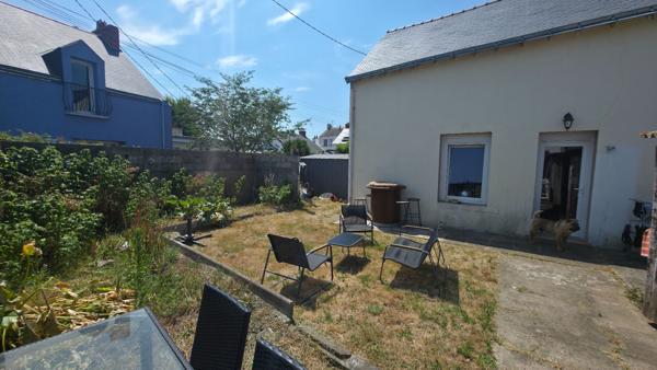 Maison  non mitoyenne 3 chambres avec vie de plain-pied, garage et stationnement à SAINT NAZAIRE quartier MEAN PENHOET