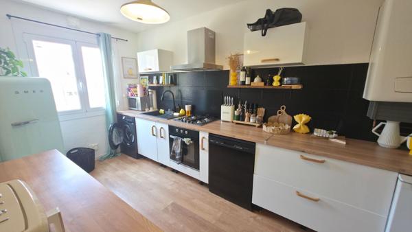 Maison  non mitoyenne 3 chambres avec vie de plain-pied, garage et stationnement à SAINT NAZAIRE quartier MEAN PENHOET