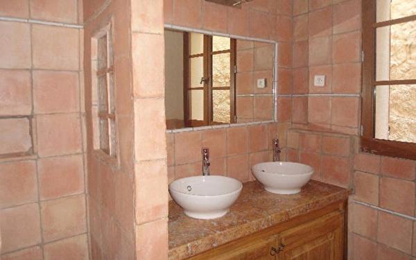 Appartement à louer    3 pièces •  Aups