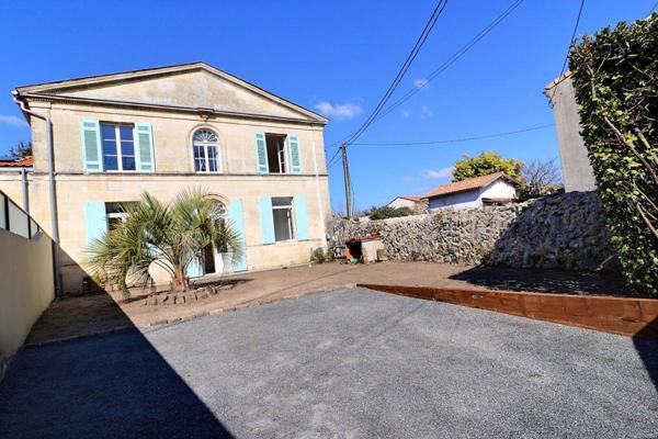Maison en pierre 3 chambres
