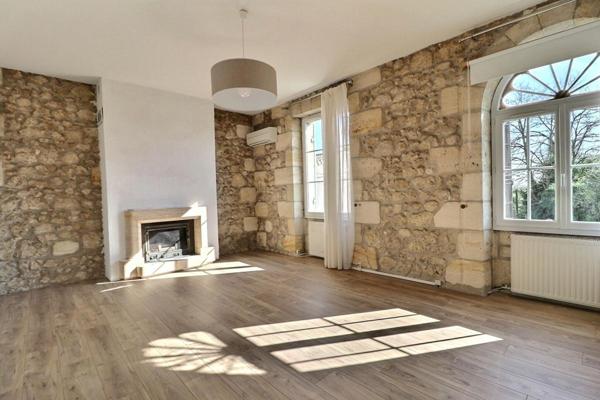 Maison en pierre 3 chambres