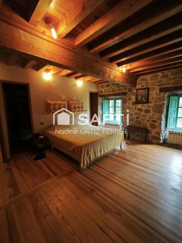 Domaine du 18ème restauré avec rivière privée