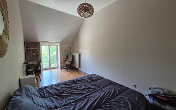 Maison à vendre    8 pièces •  Terrasson-Lavilledieu