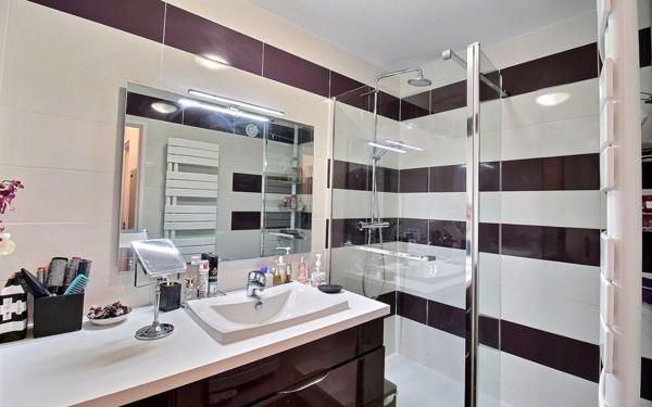 Appartement à vendre    3 pièces • 66 m2 Clichy