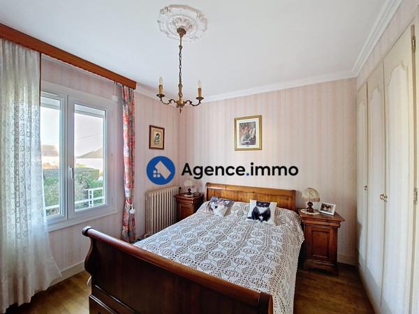 À vendre - Maison individuelle, 5 pièces située à Château-la-Vallière (37330)