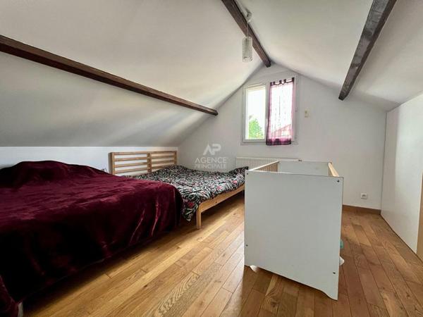 Maison Houilles 5 pièce(s) 125 m2 528 000 € ** - Référence 7551