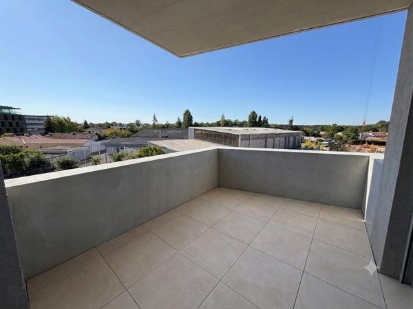 Appartement T4 avec Loggia et 2 Parking