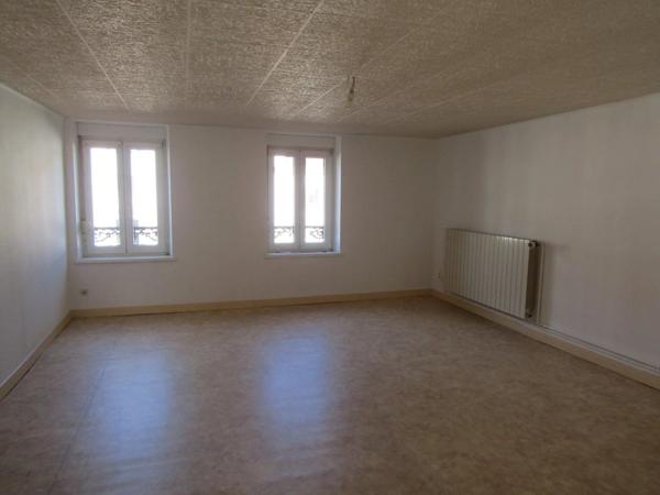 Location Appartement 3 pièces 90 m2 à Raon-l'Étape