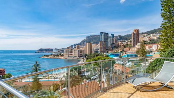 Emplacement de rêve à la frontière avec Monaco