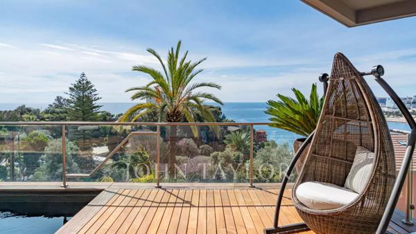 Emplacement de rêve à la frontière avec Monaco