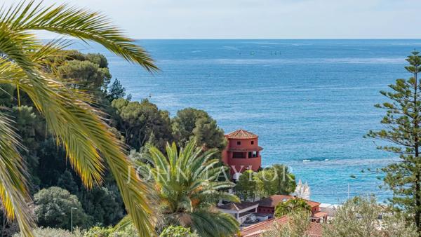 Emplacement de rêve à la frontière avec Monaco
