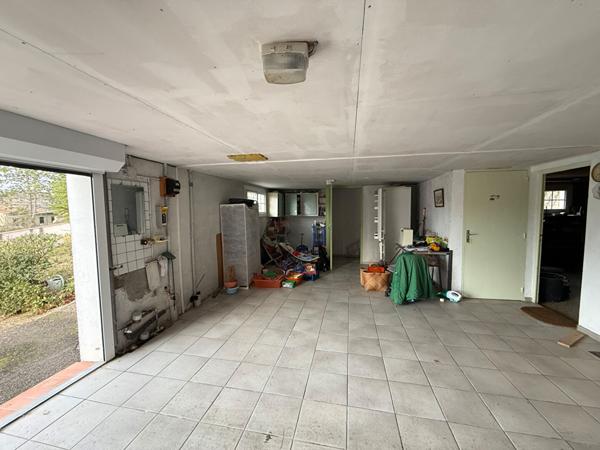 villa 3 chambres avec garage.