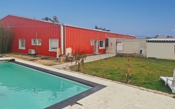 Maison à vendre    3 pièces •  Mours-Saint-Eusèbe