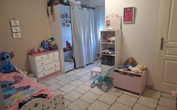 Maison à vendre    3 pièces •  Mours-Saint-Eusèbe