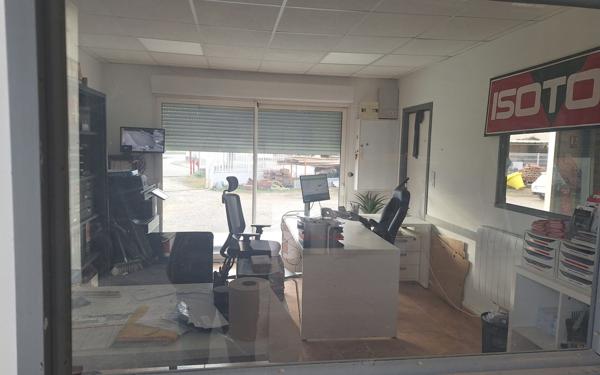 Maison à vendre    3 pièces •  Mours-Saint-Eusèbe