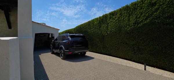 Maison indépendante Saint Laurent Du Var 5 pièces 170 m²