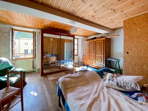 Une Demeure de Charme au Cœur de Châtillon-en-Bazois (200m2 habitable)