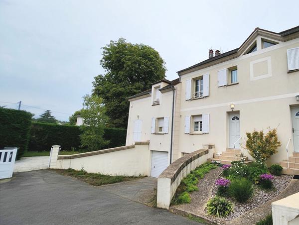Maison Dourdan 4 pièces - 93.34 m2