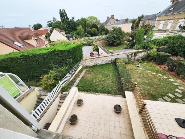 Maison Dourdan 4 pièces - 93.34 m2