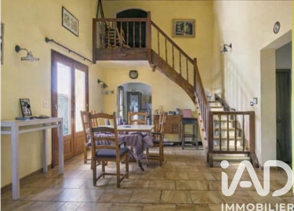Maison à vendre 8 pièces 189 m² Saint-Martin-de-Crau
