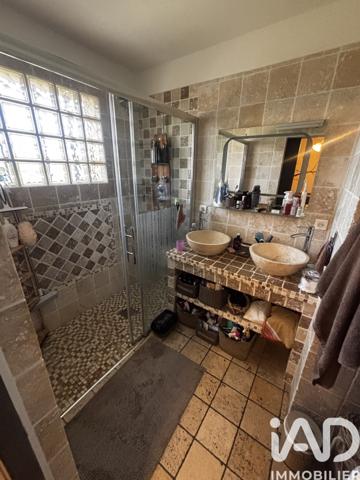 Maison à vendre 8 pièces 189 m² Saint-Martin-de-Crau