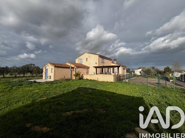 Maison à vendre 8 pièces 189 m² Saint-Martin-de-Crau
