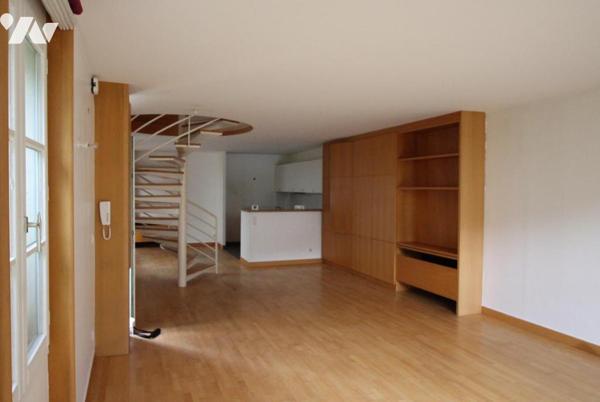 VERSAILLES NOTRE DAME- RARE - Hotel particulier  XVIIIème et maison contemporaine 1990