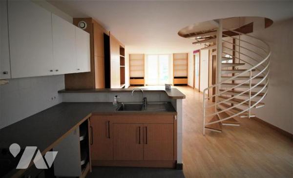 VERSAILLES NOTRE DAME- RARE - Hotel particulier  XVIIIème et maison contemporaine 1990