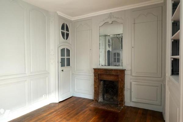 VERSAILLES NOTRE DAME- RARE - Hotel particulier  XVIIIème et maison contemporaine 1990