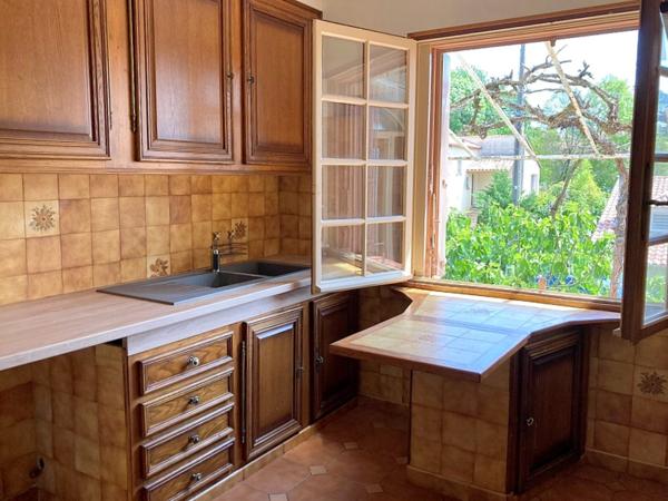 Maison quartier résidentiel de Cahors 5 chambres avec jardin