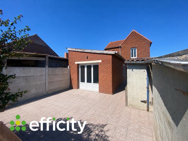 Maison
         5 pièces
        - 107 m² 164 000 € *