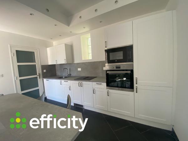 Maison
         5 pièces
        - 107 m² 164 000 € *