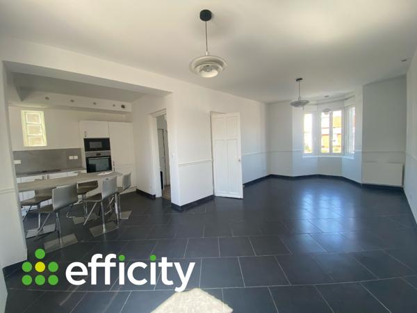 Maison
         5 pièces
        - 107 m² 164 000 € *