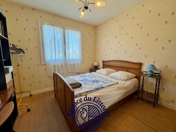 Maison
                                                                                                                                                                                                                                                                                                                        6 pièce(s)                                                                                                                                                                                                          5 chambre(s)                                                                                                                                                                                                          112.42  m²