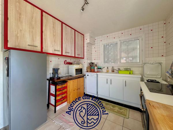 Maison
                                                                                                                                                                                                                                                                                                                        6 pièce(s)                                                                                                                                                                                                          5 chambre(s)                                                                                                                                                                                                          112.42  m²