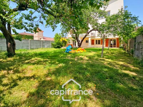 Appartement au coeur de Castelculier 3 chambres, avec stationnement et jardin