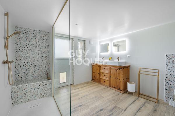 Maison Lescure D'Albigeois 6 pèces 149m²