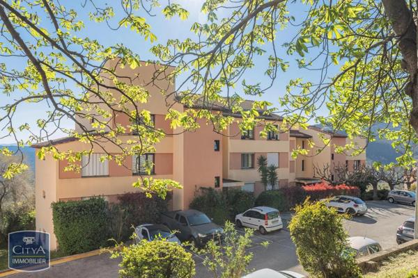 Appartement à vendre 2 pièces 49m² Grasse (06130)
