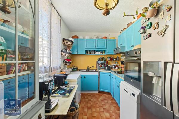 Appartement à vendre 2 pièces 49m² Grasse (06130)
