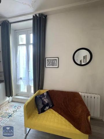 Appartement à louer 2 pièces 24.7m² Carcassonne (11000)