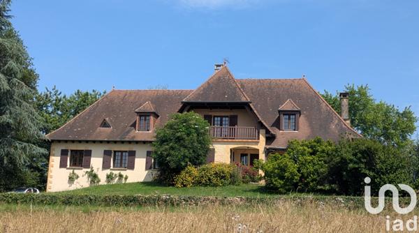 Maison à vendre 12 pièces 309 m² La Dornac