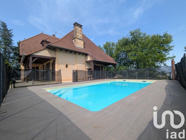 Maison à vendre 12 pièces 309 m² La Dornac