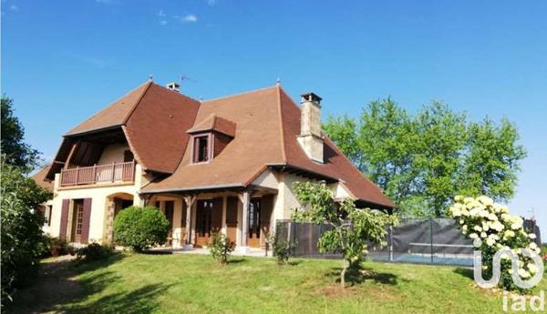 Maison à vendre 12 pièces 309 m² La Dornac
