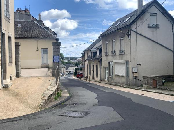 A VENDRE MAISON SAINT CHELY D APCHER CENTRE VILLE