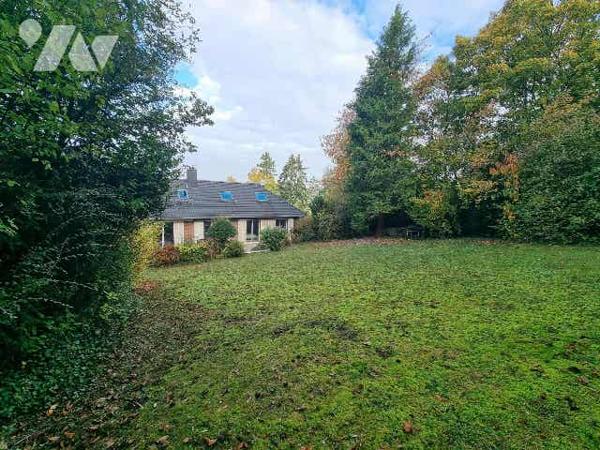 SAINT FUSCIEN - PAVILLON - 5 CHAMBRES - SOUS SOL COMPLET